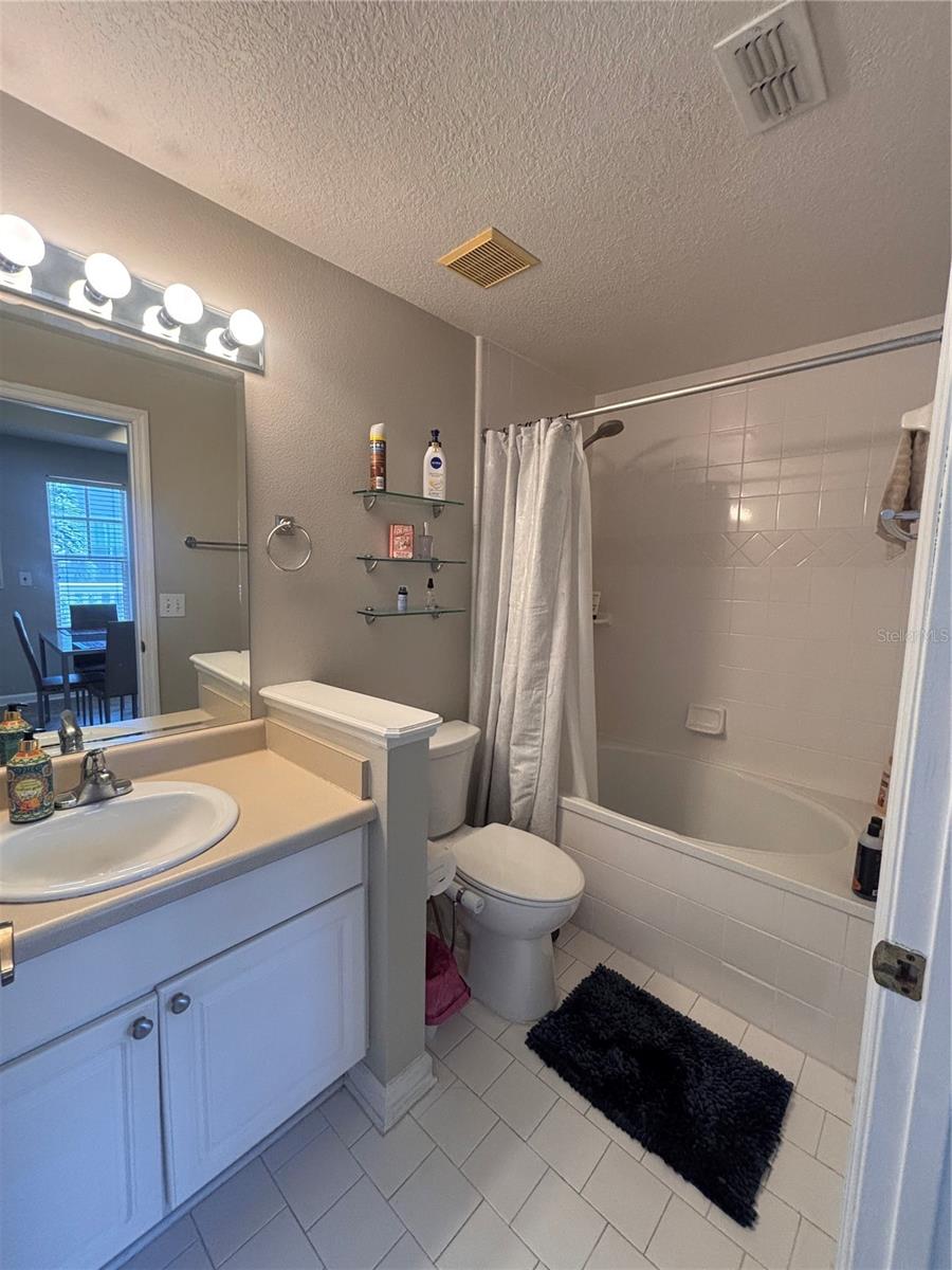 Image 15 of 18 For 800 Dakota Avenue 330