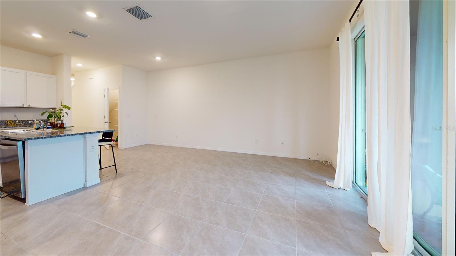 Image 10 of 32 For 33002 Major Oak Drive