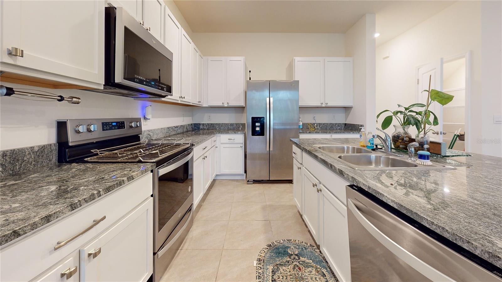 Image 6 of 32 For 33002 Major Oak Drive