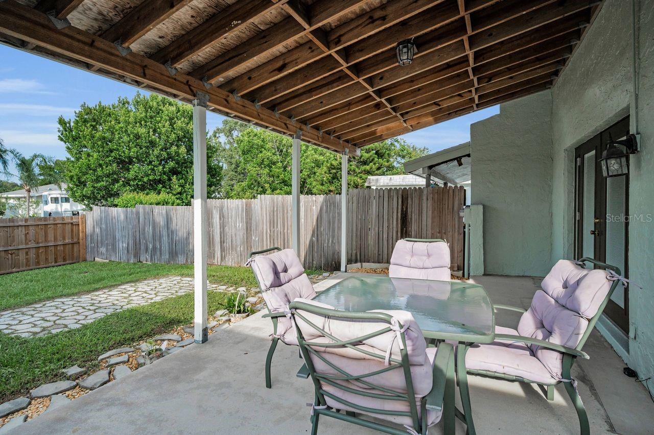 Image 35 of 61 For 1954 Los Lomas Drive