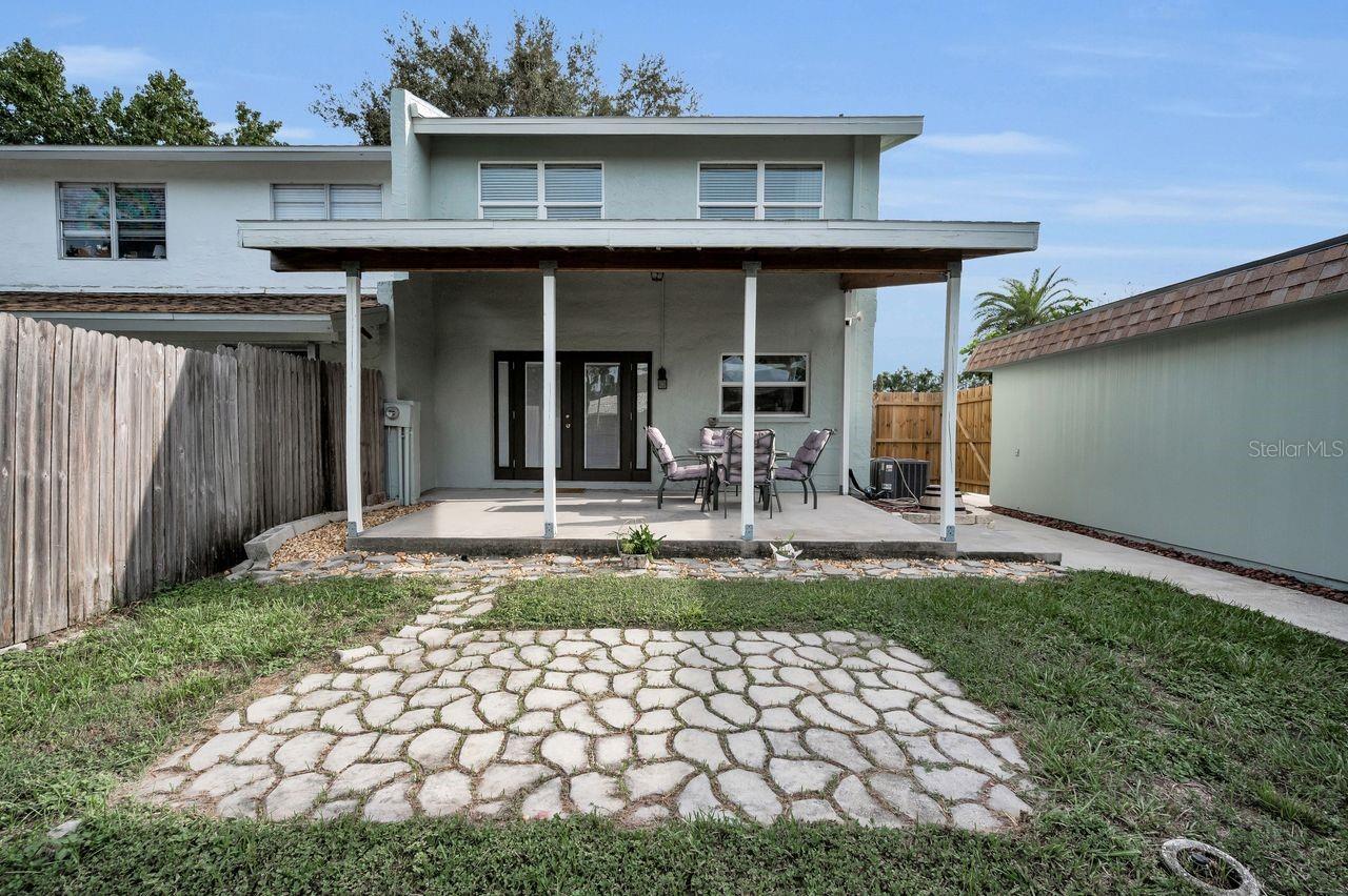 Image 39 of 61 For 1954 Los Lomas Drive
