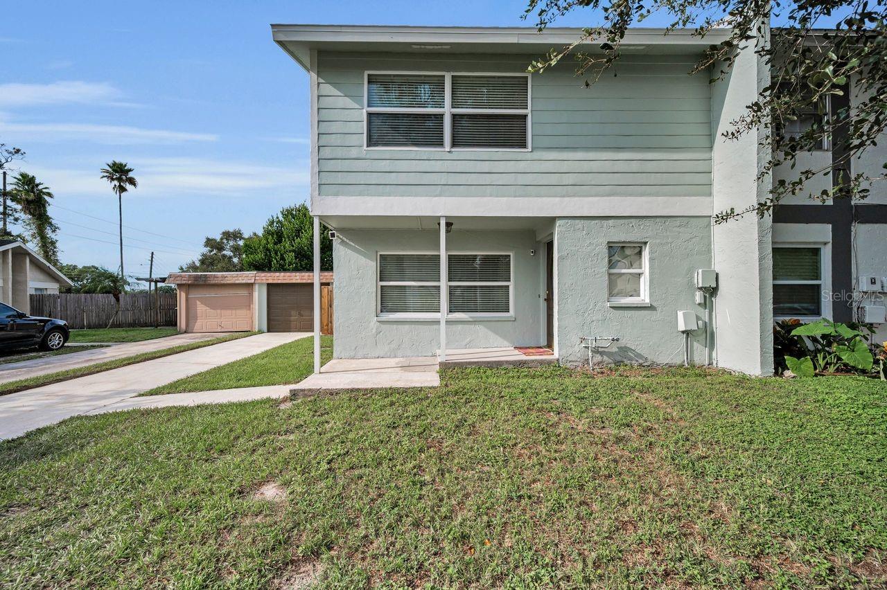 Image 4 of 61 For 1954 Los Lomas Drive