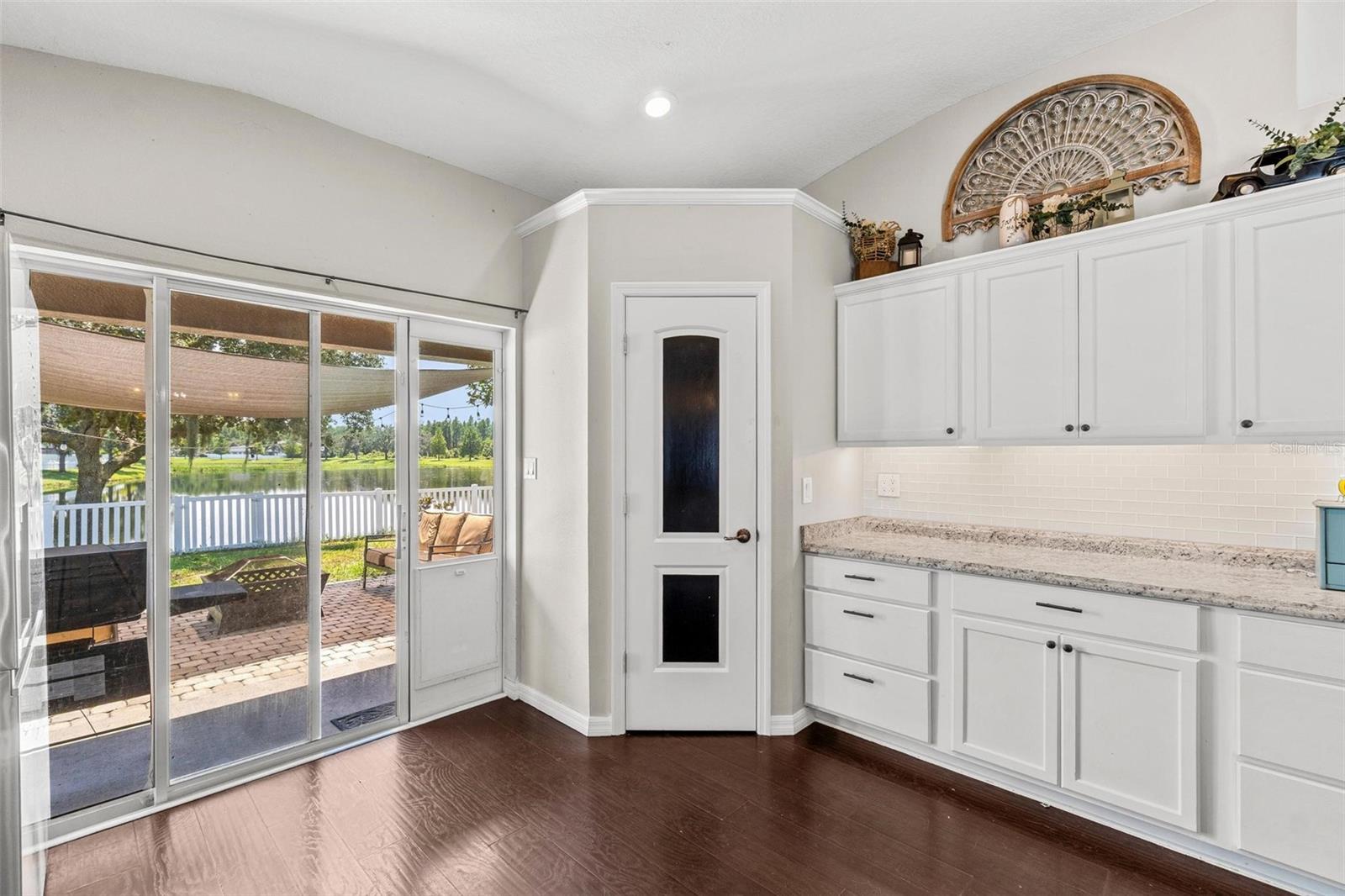 Image 11 of 34 For 12418 White Bluff Road