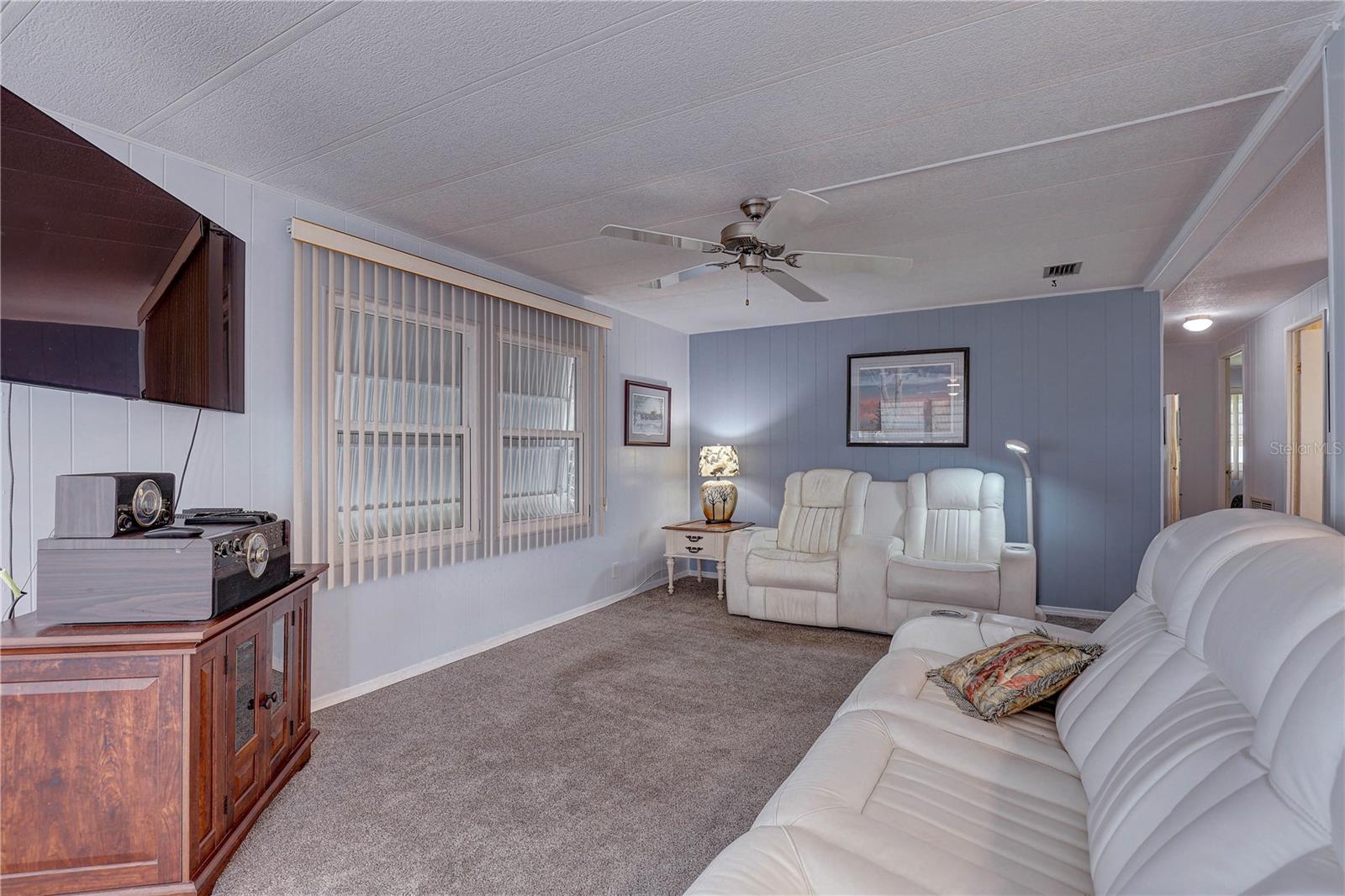 Image 27 of 37 For 113 Royal Palm Circle