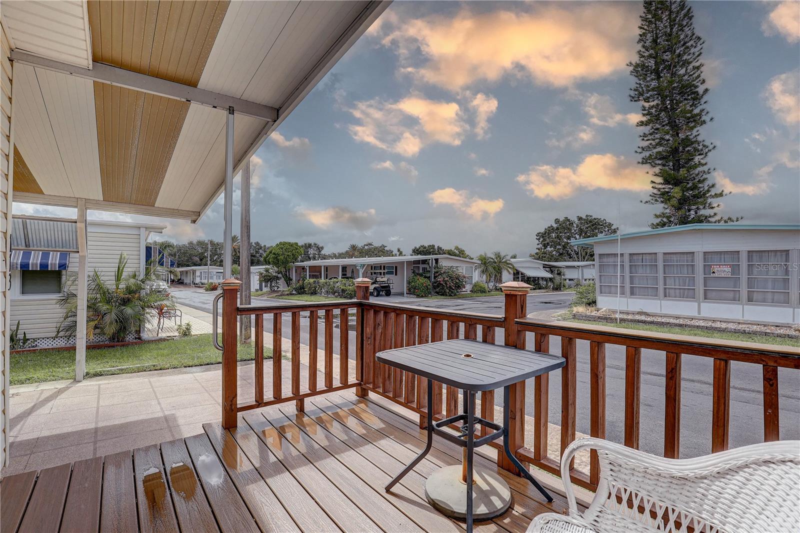 Image 28 of 37 For 113 Royal Palm Circle