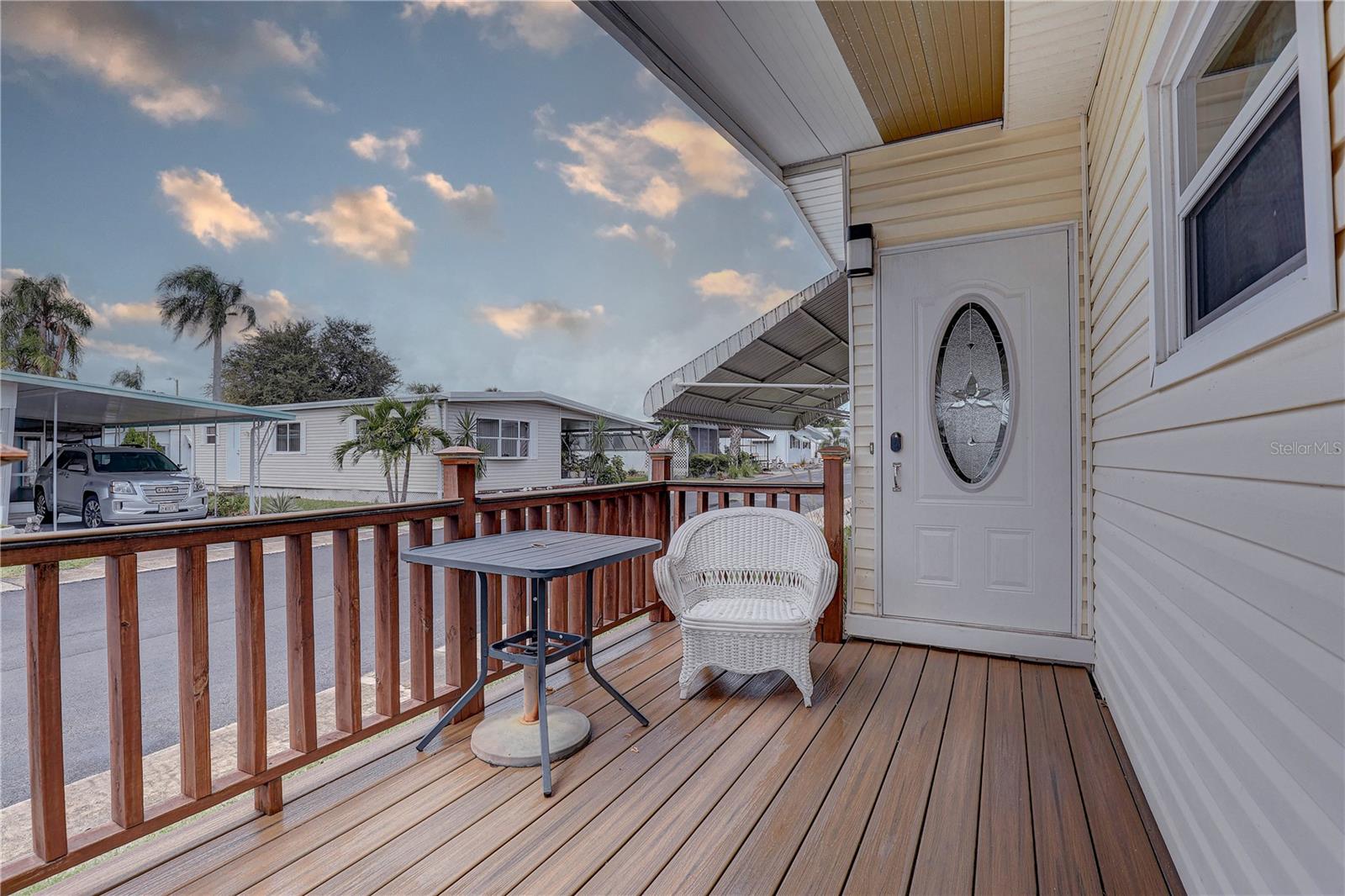 Image 29 of 37 For 113 Royal Palm Circle