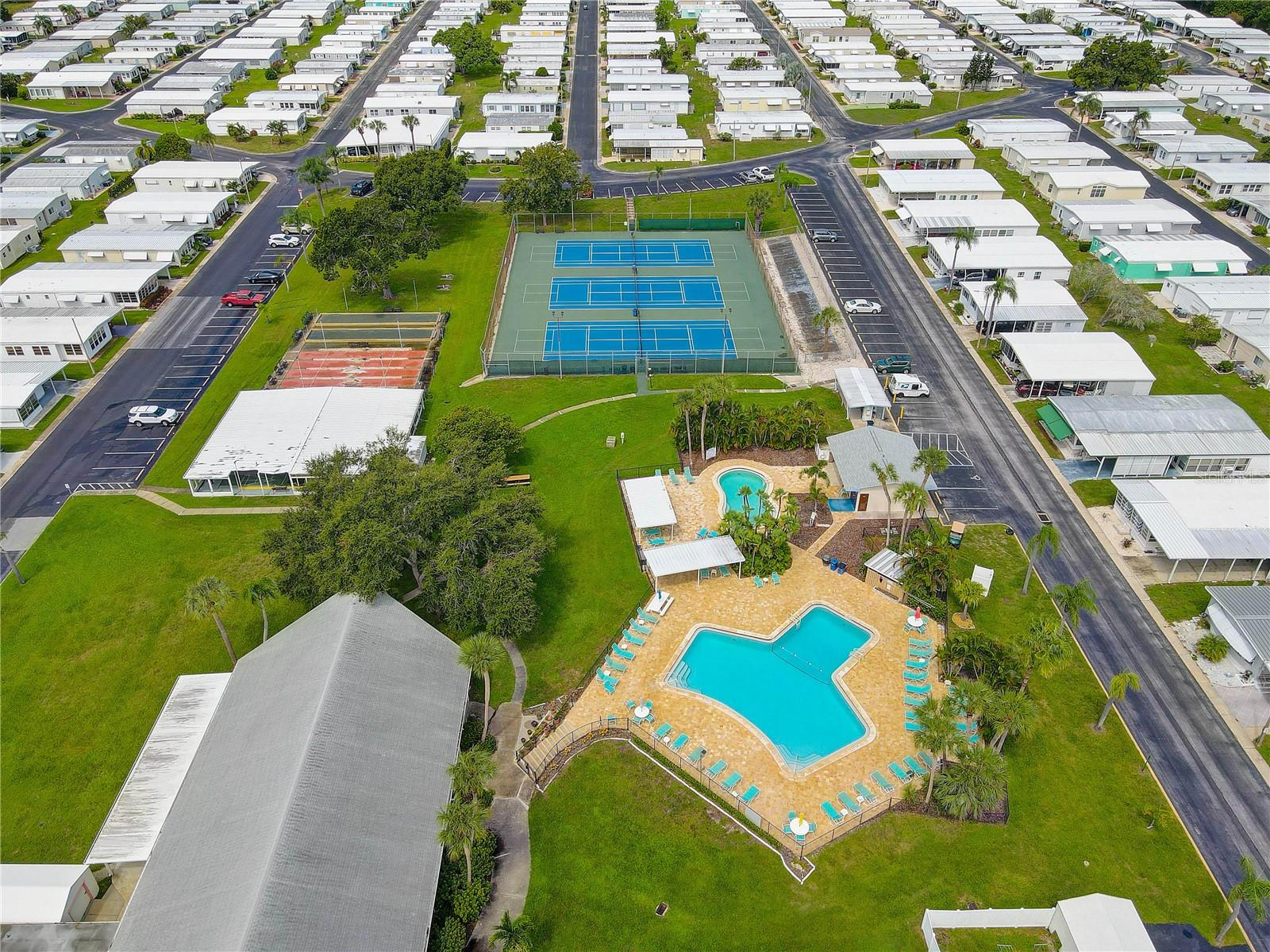 Image 35 of 37 For 113 Royal Palm Circle