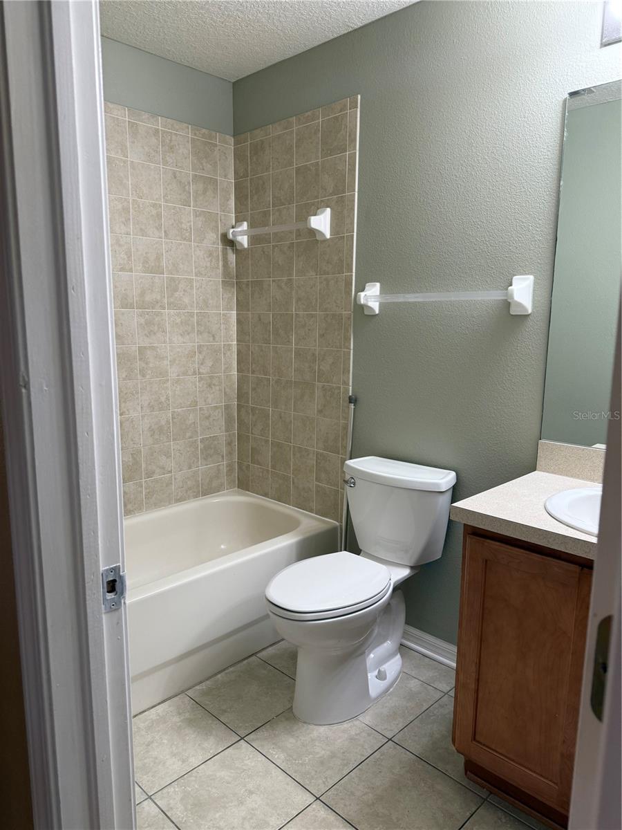 Image 18 of 28 For 10606 Shady Falls Court