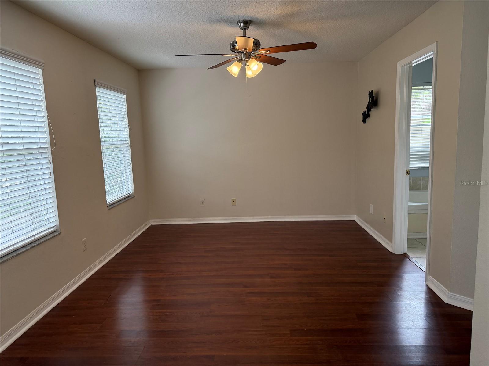 Image 21 of 28 For 10606 Shady Falls Court