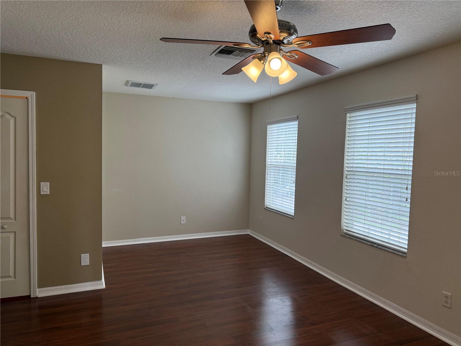 Image 22 of 28 For 10606 Shady Falls Court