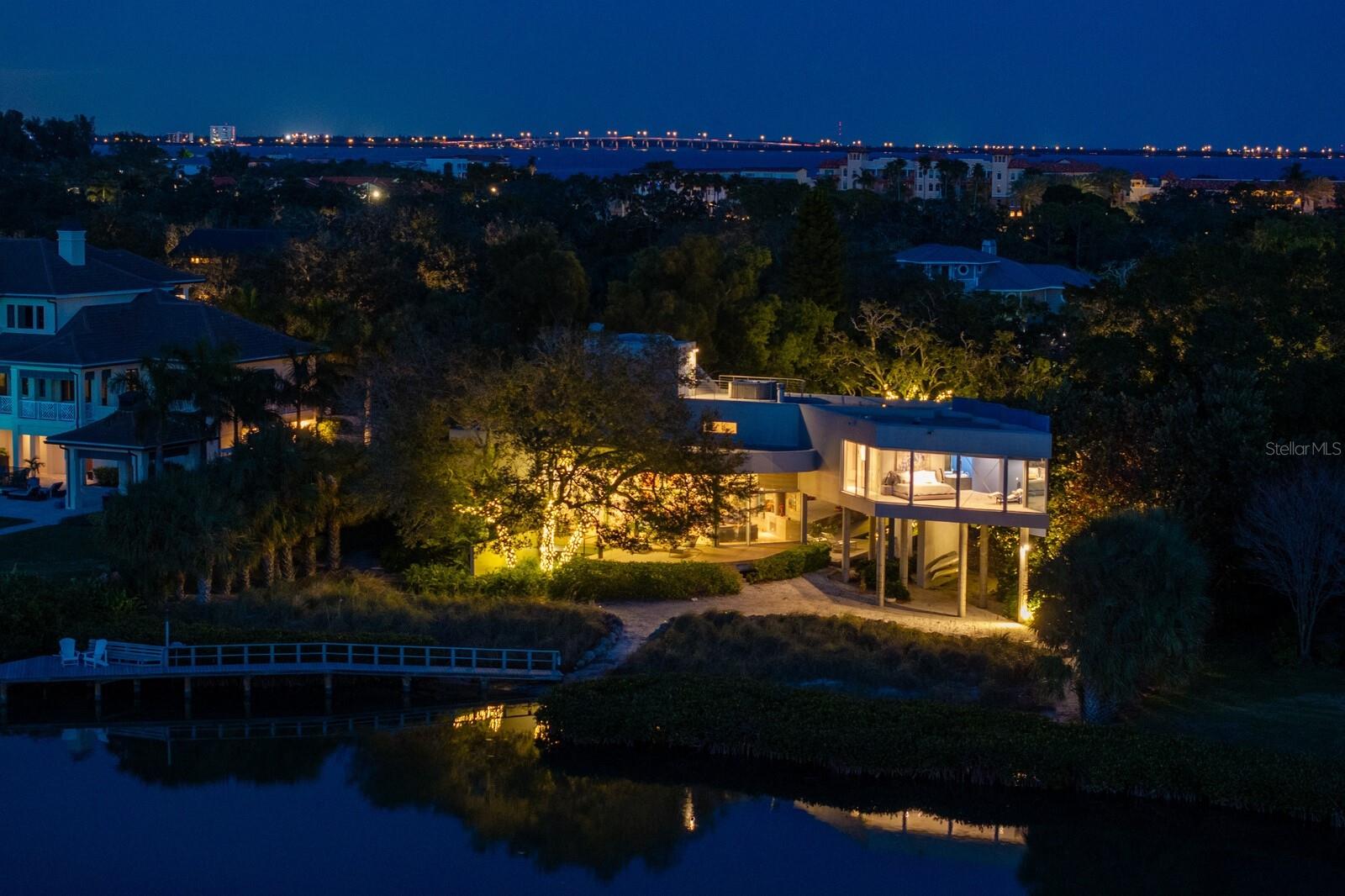 Image 15 of 38 For 1761 Oceanview Drive
