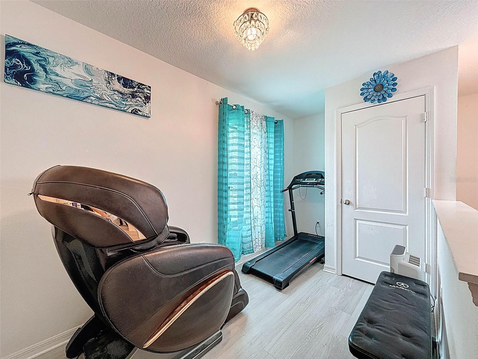 Image 14 of 34 For 7149 Crested Orchid Drive