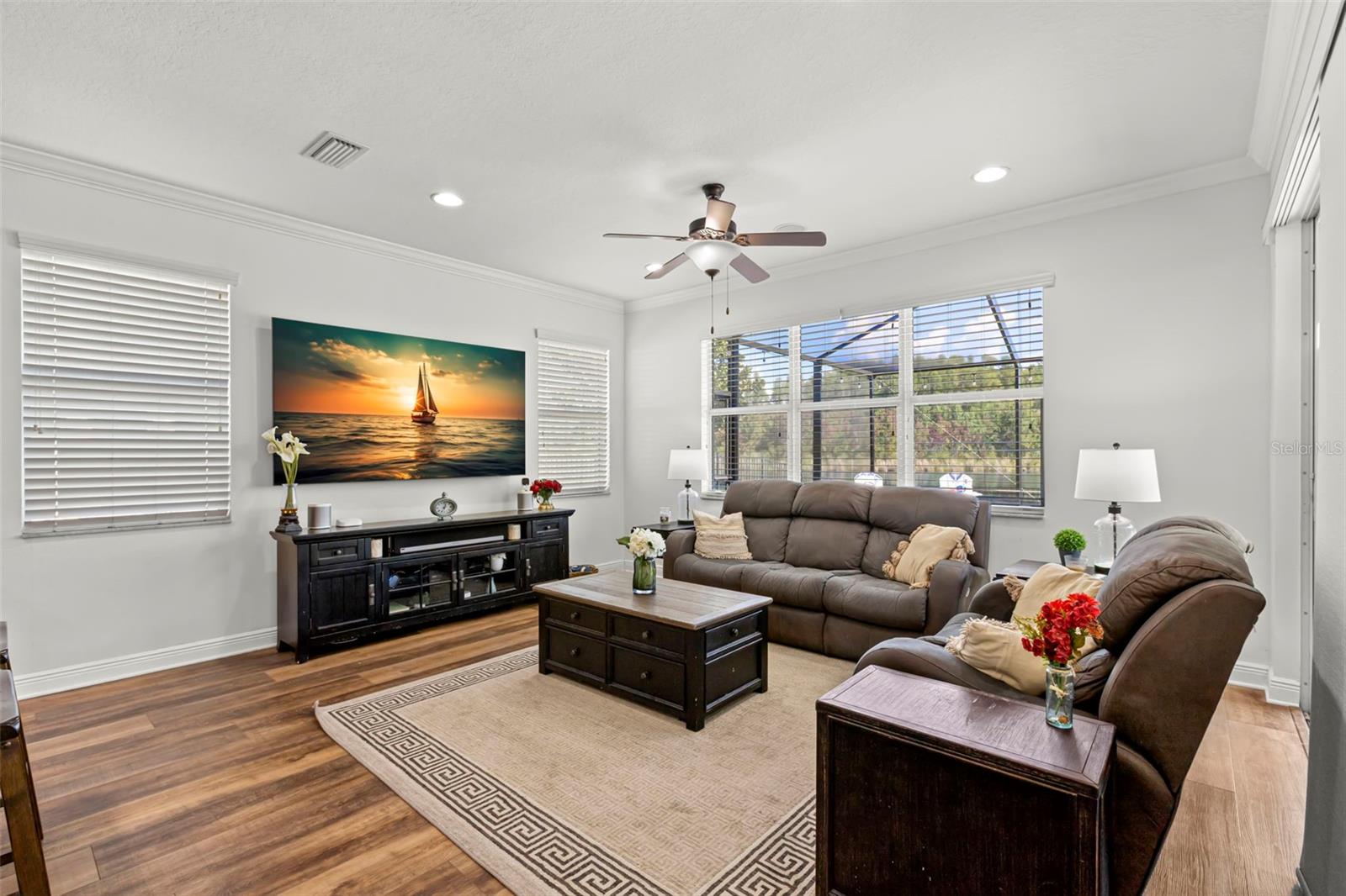 Image 23 of 75 For 19315 Falcon Crest Boulevard