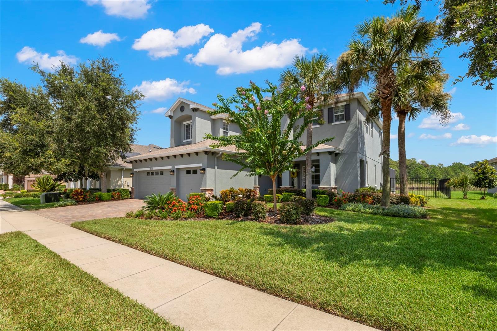 Image 5 of 75 For 19315 Falcon Crest Boulevard