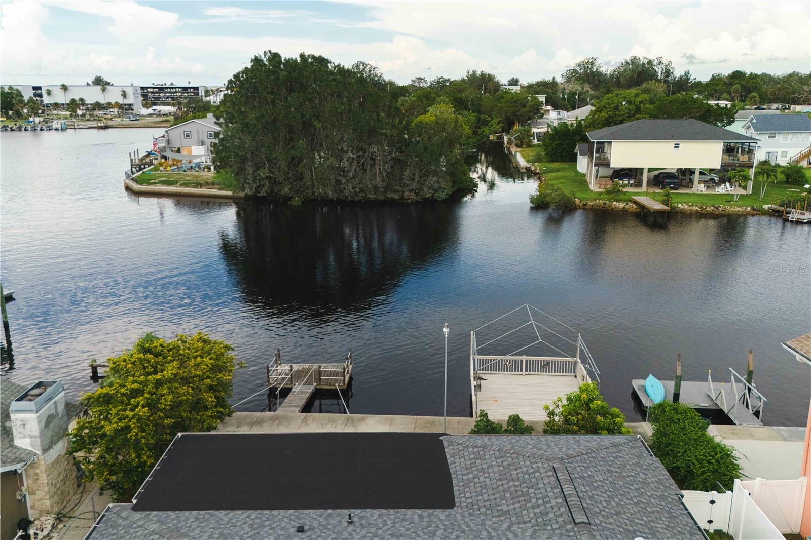 Image 30 of 39 For 6617 Harbor Drive