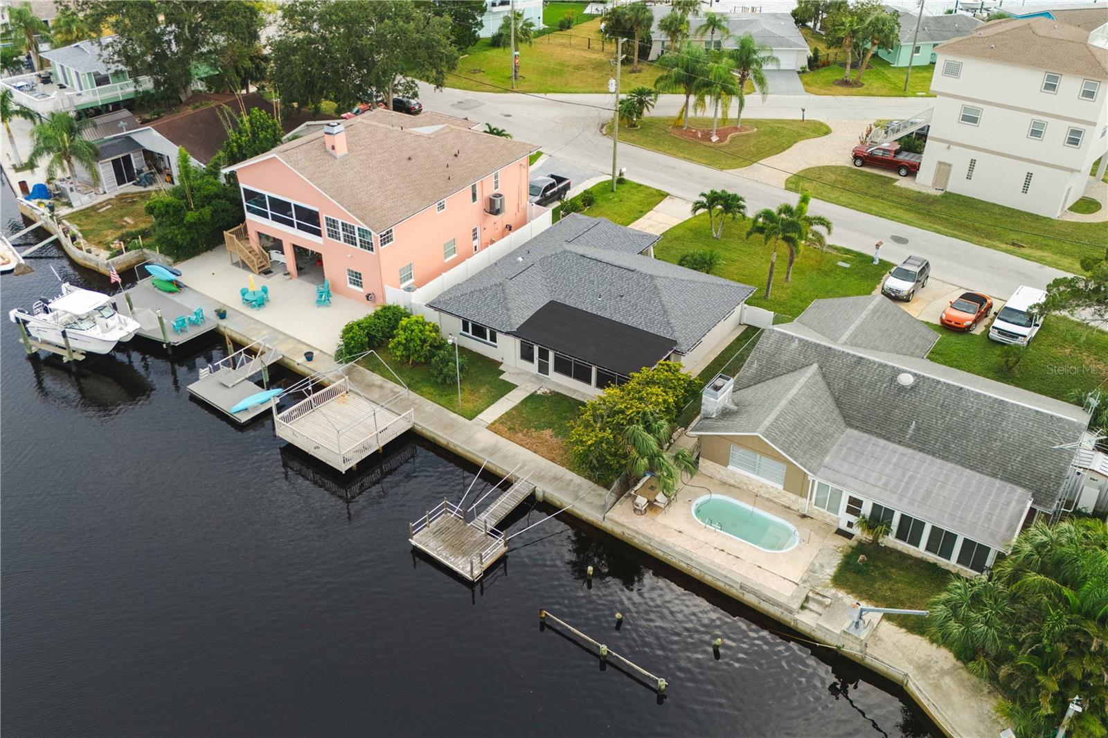 Image 32 of 39 For 6617 Harbor Drive