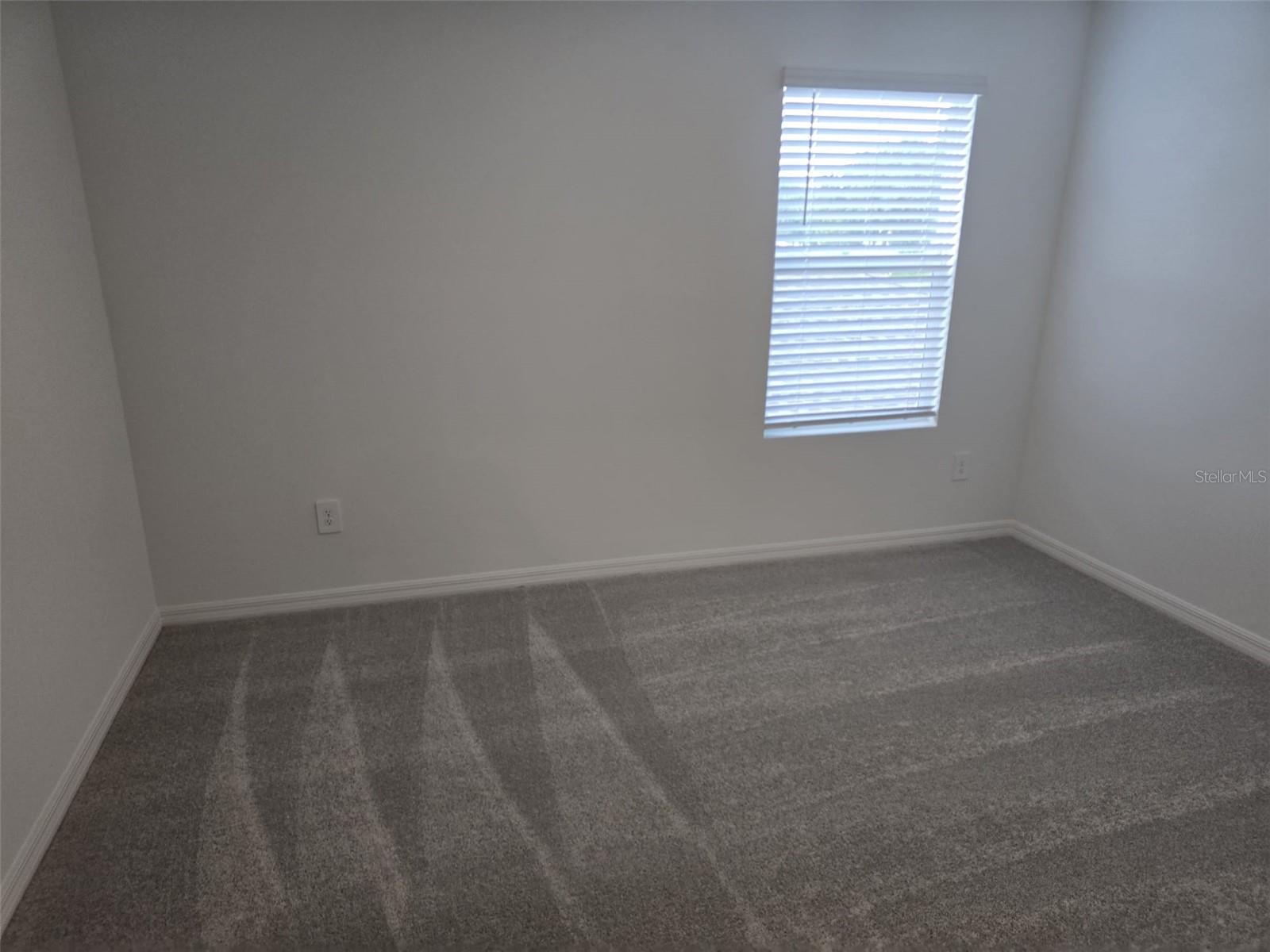 Image 23 of 50 For 11901 Brae Way