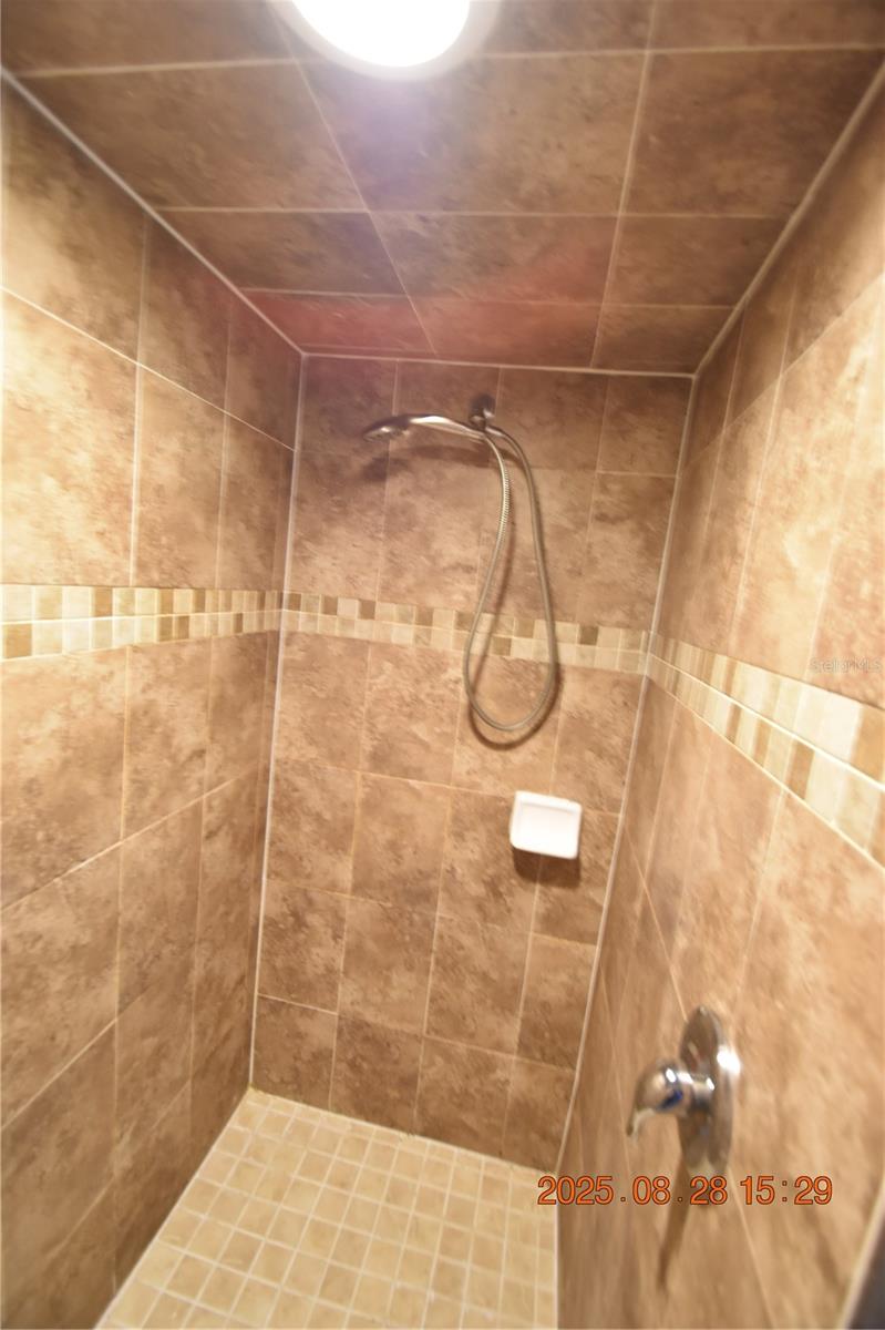 Image 23 of 39 For 27525 Desert Willow Way