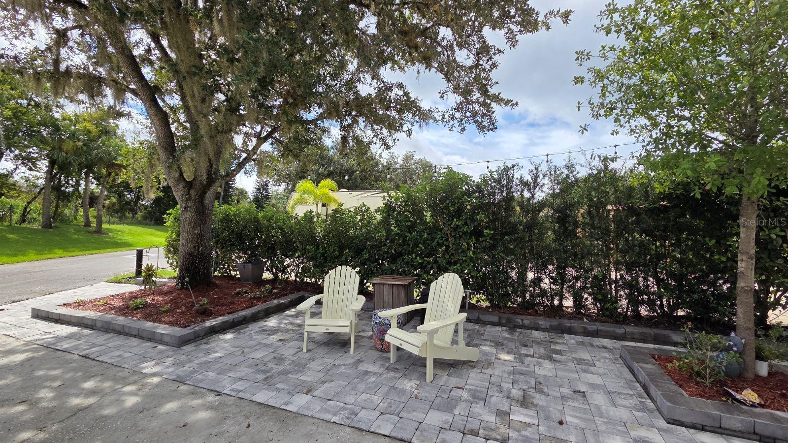 Image 16 of 21 For 565 Waterway Drive