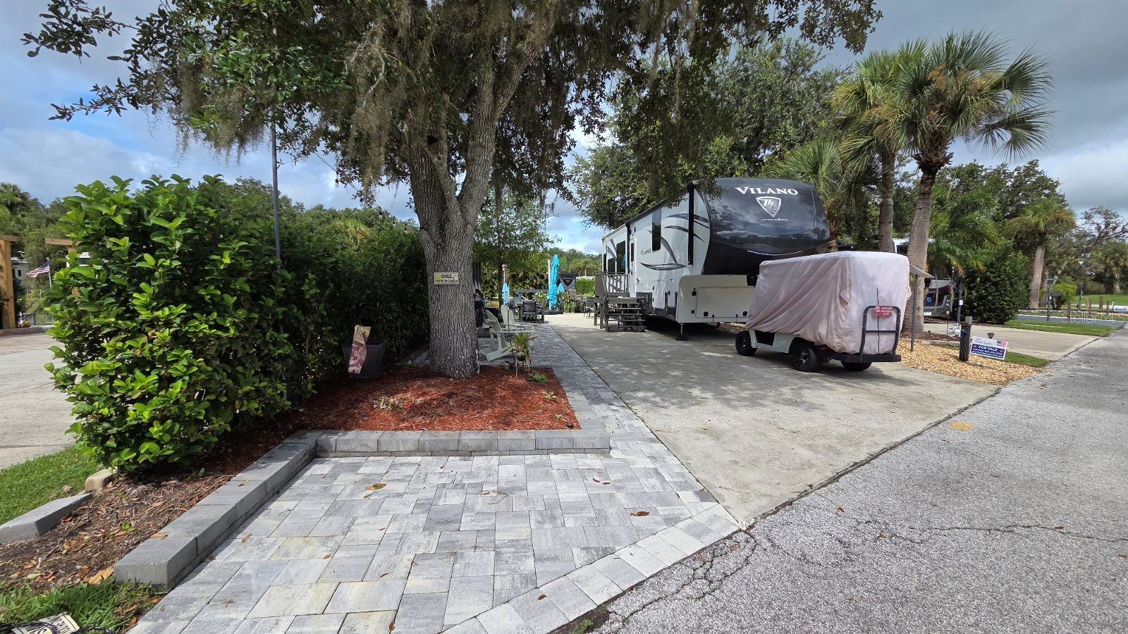 Image 18 of 21 For 565 Waterway Drive