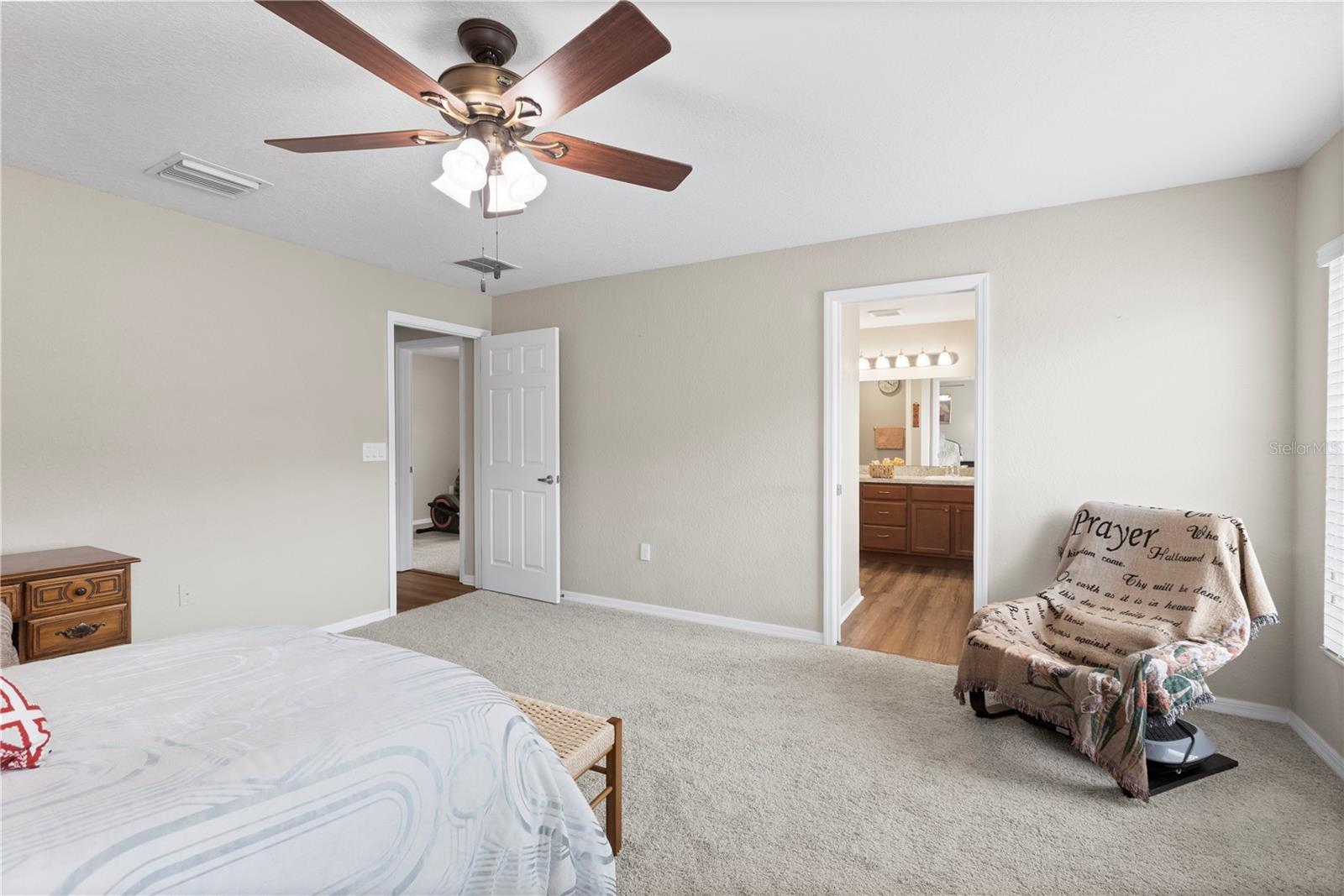Image 24 of 53 For 719 Vineyard Reserve Court