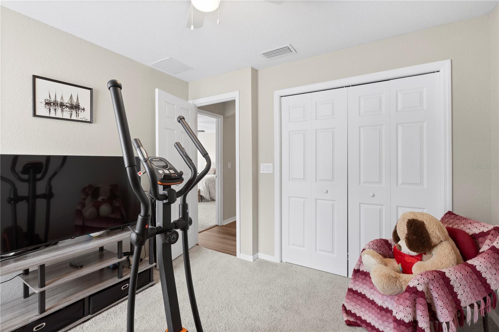 Image 33 of 53 For 719 Vineyard Reserve Court