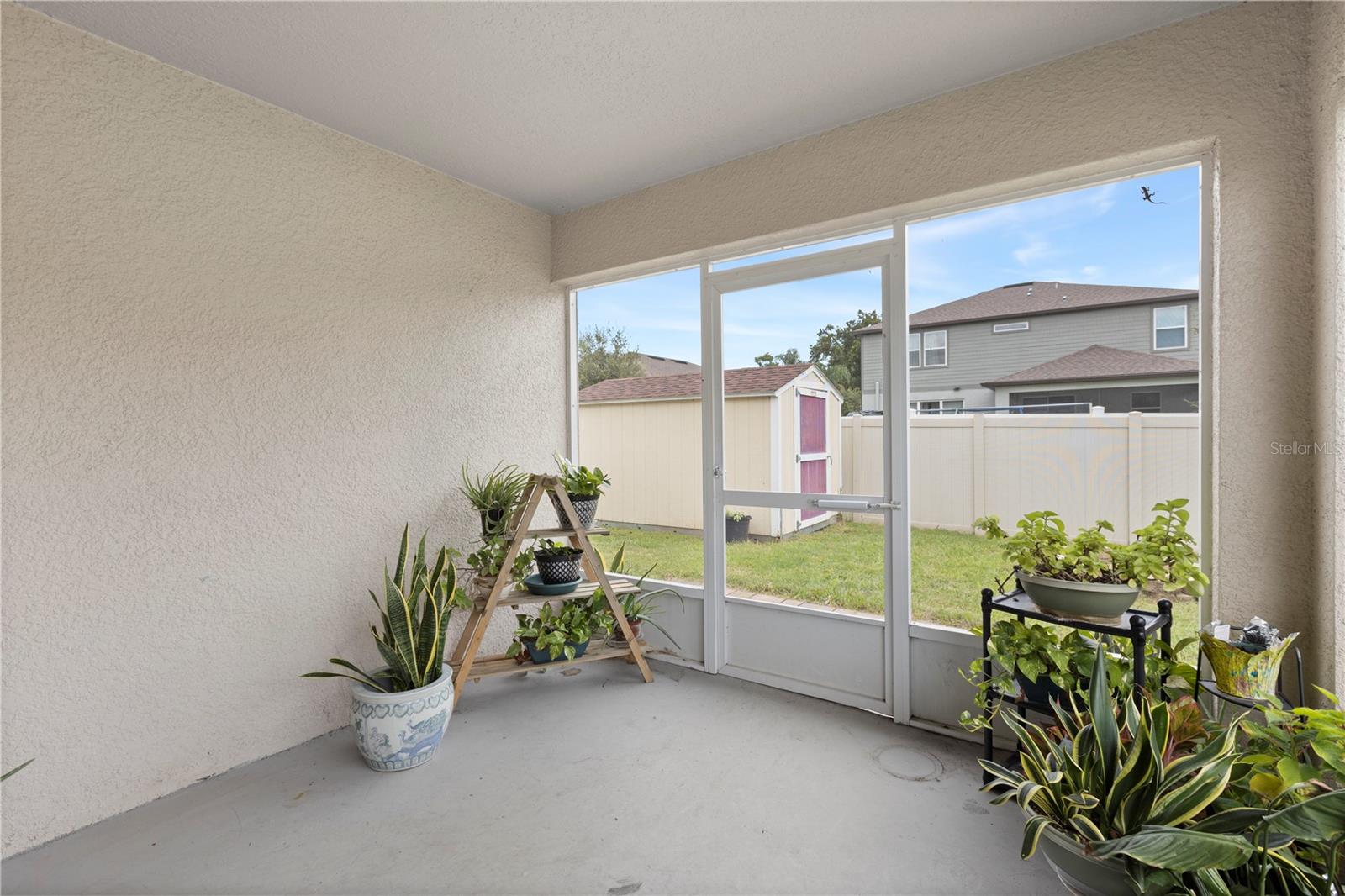 Image 37 of 53 For 719 Vineyard Reserve Court