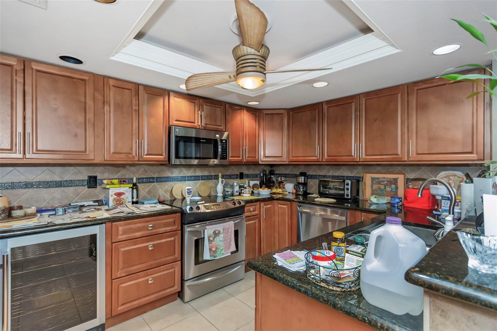 Image 24 of 83 For 1480 Gulf Boulevard 506
