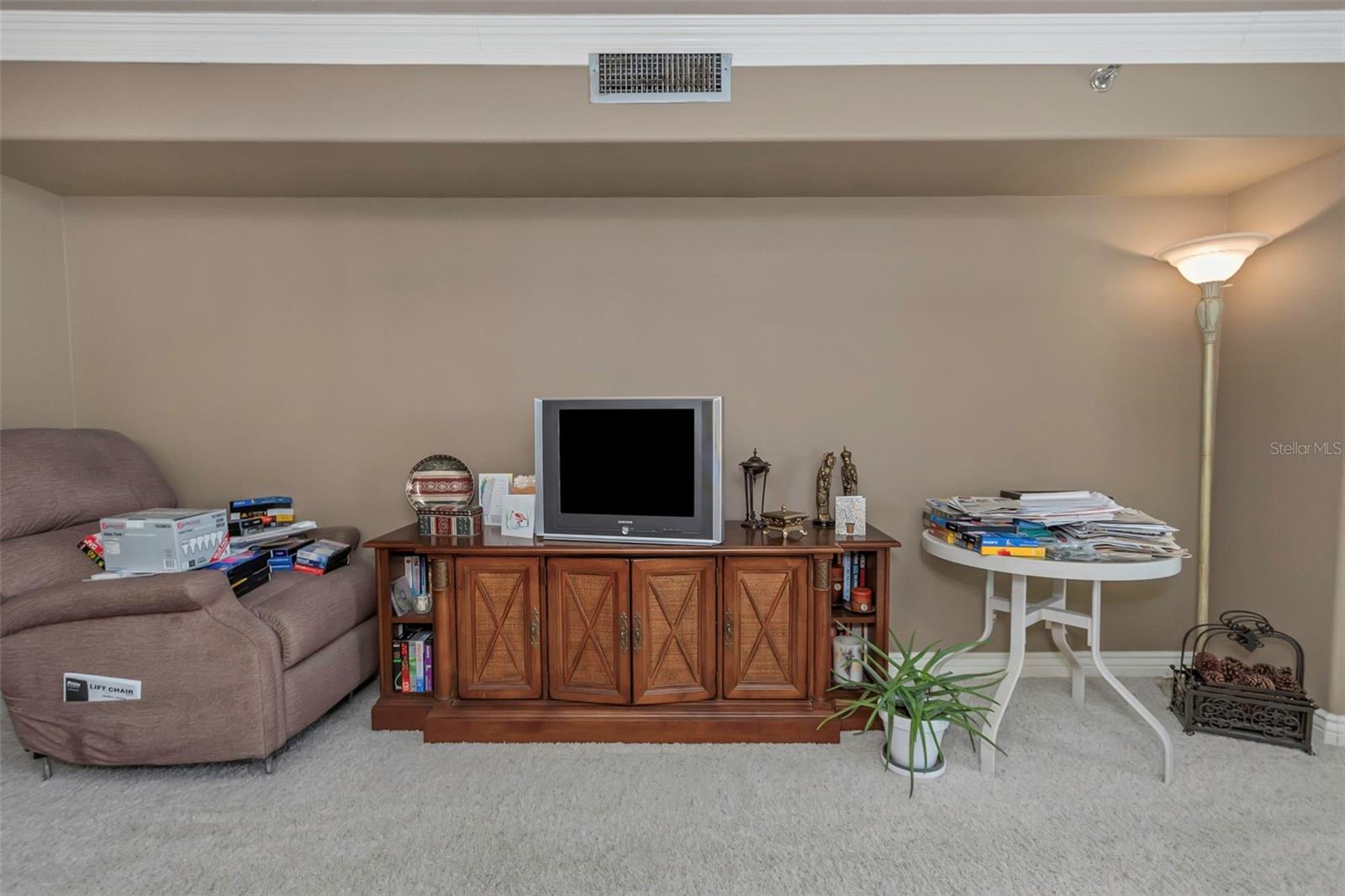 Image 38 of 83 For 1480 Gulf Boulevard 506