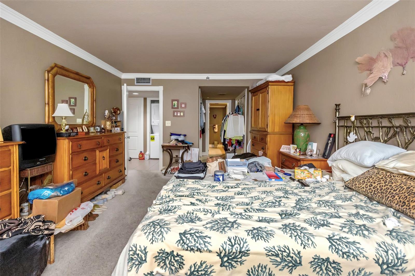 Image 48 of 83 For 1480 Gulf Boulevard 506