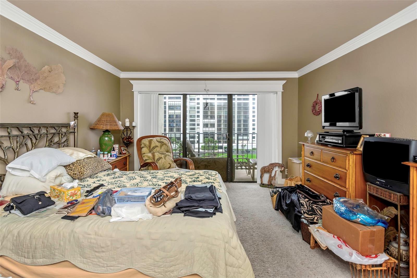 Image 62 of 83 For 1480 Gulf Boulevard 506