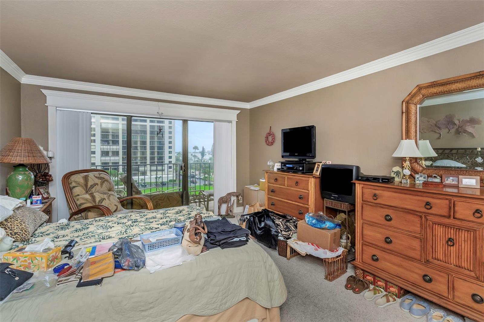 Image 63 of 83 For 1480 Gulf Boulevard 506