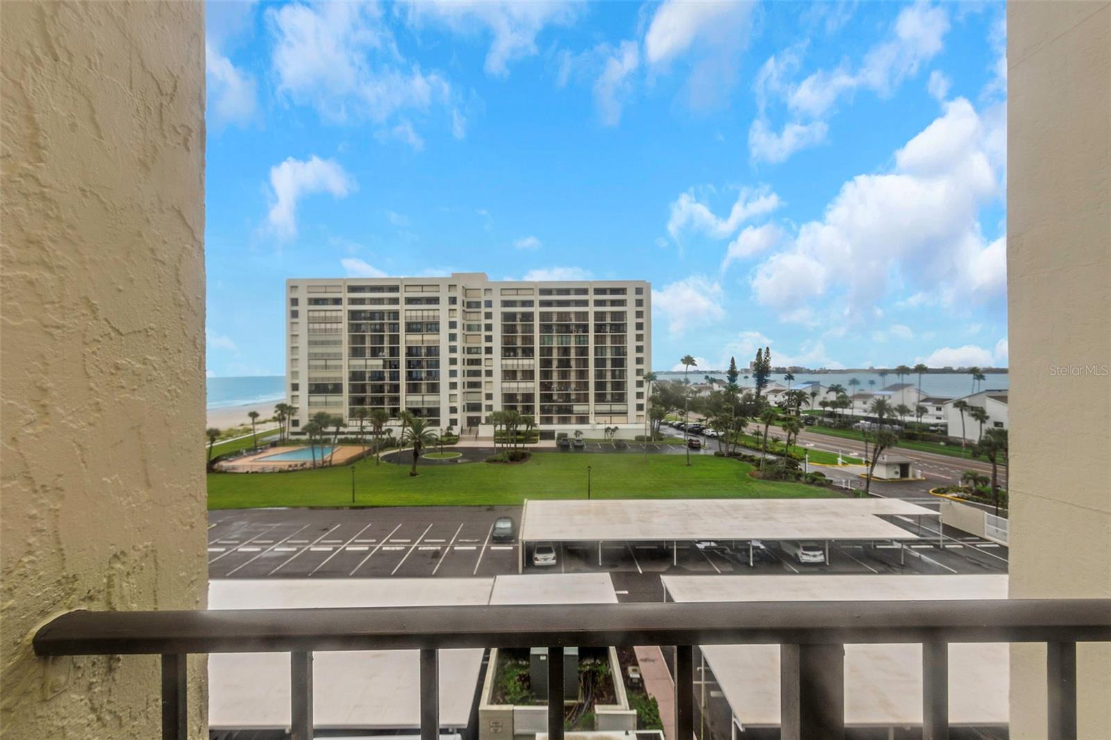 Image 66 of 83 For 1480 Gulf Boulevard 506