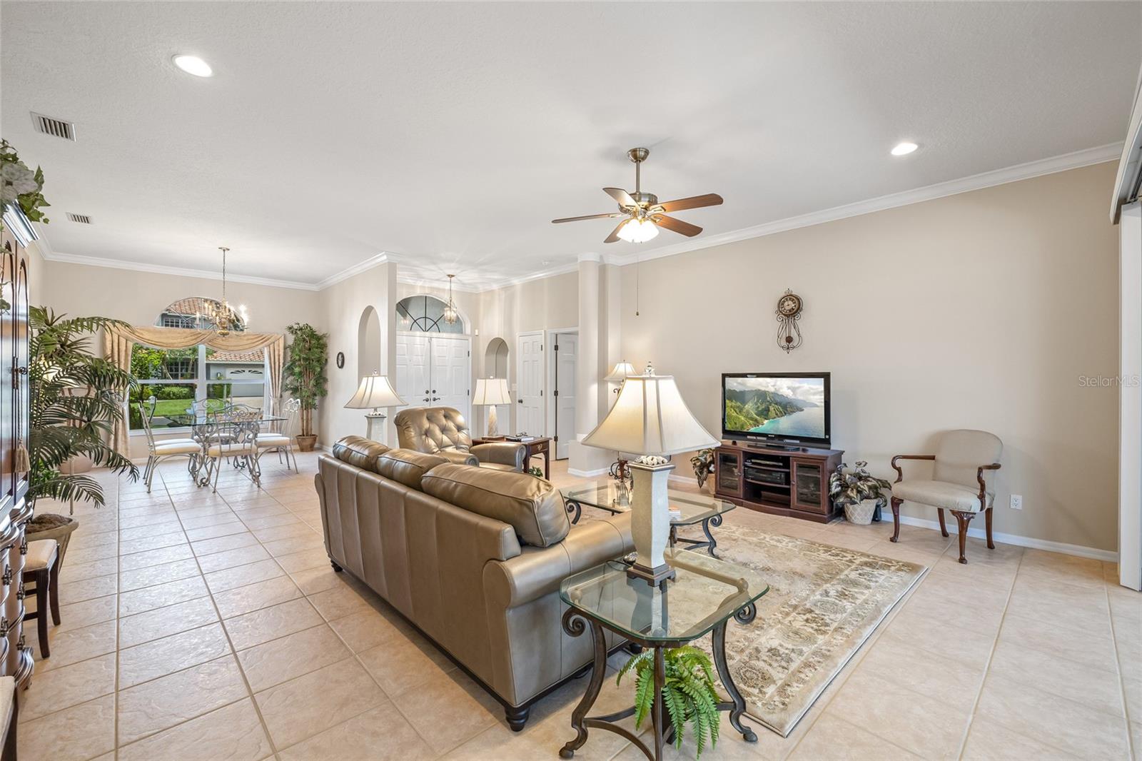Image 30 of 61 For 1156 Darlington Oak Drive Ne