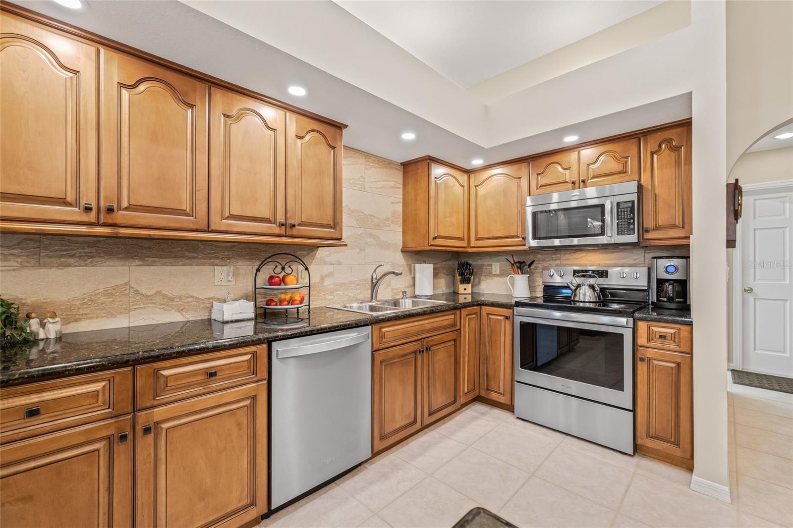 Image 35 of 61 For 1156 Darlington Oak Drive Ne