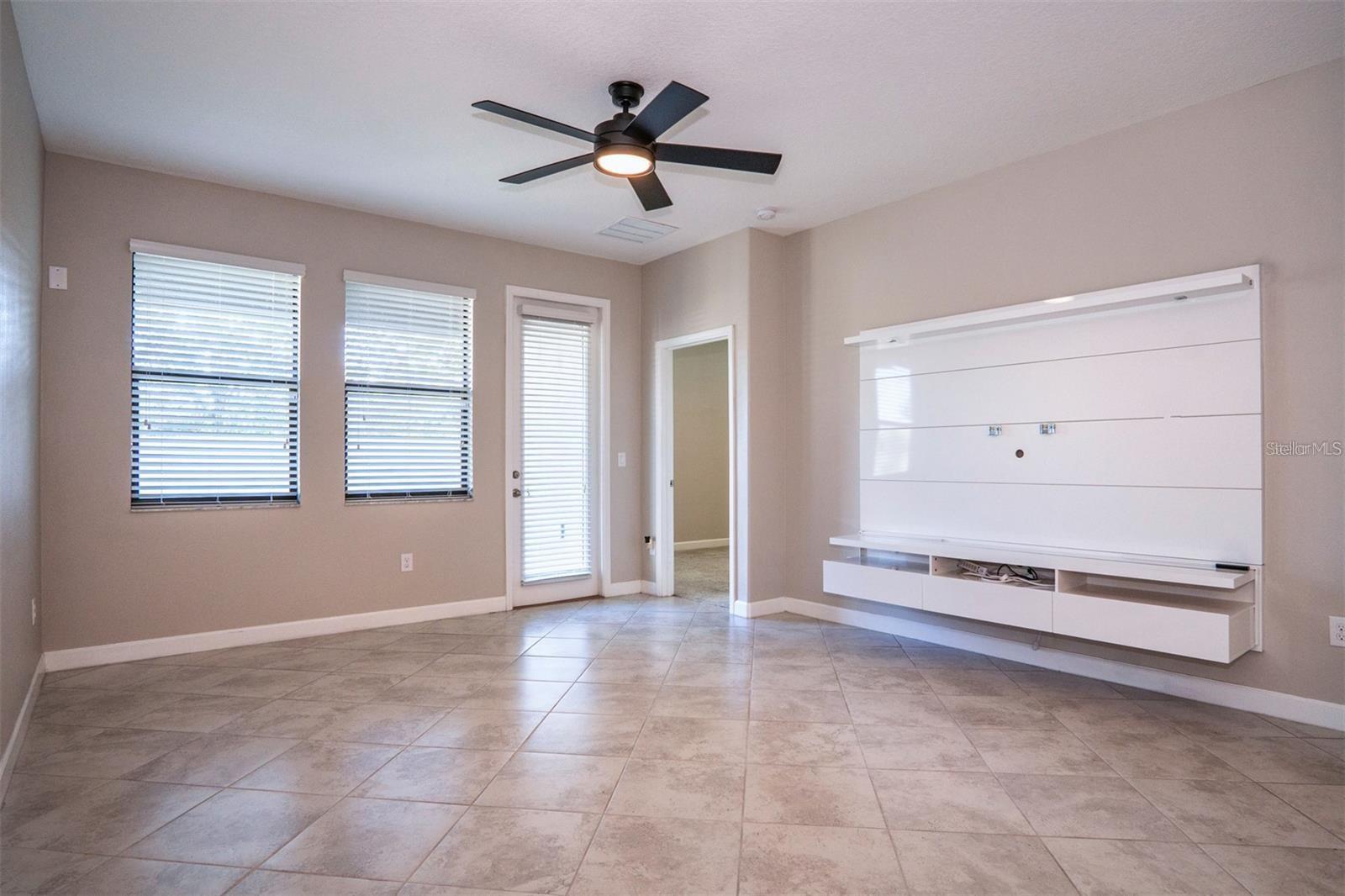 Image 13 of 46 For 9845 Ivory Drive