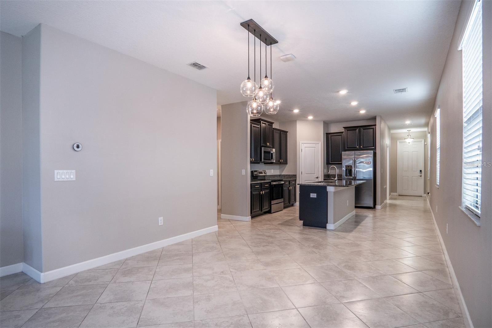 Image 18 of 46 For 9845 Ivory Drive