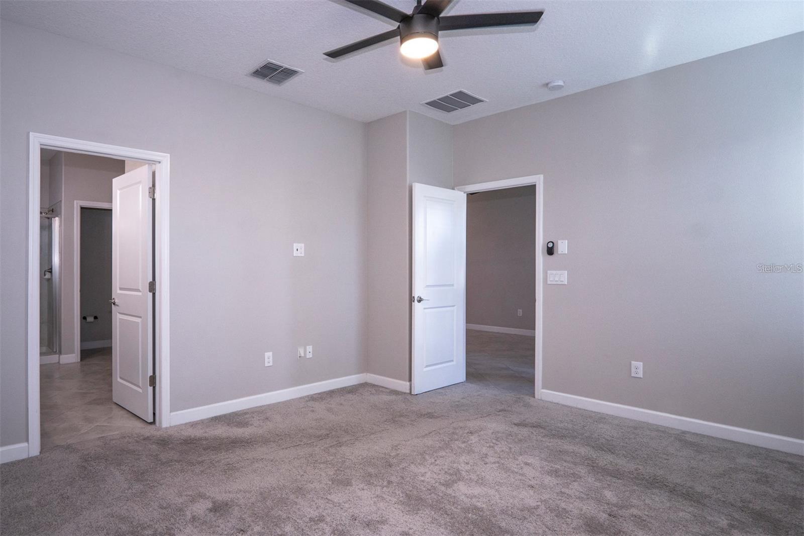 Image 22 of 46 For 9845 Ivory Drive