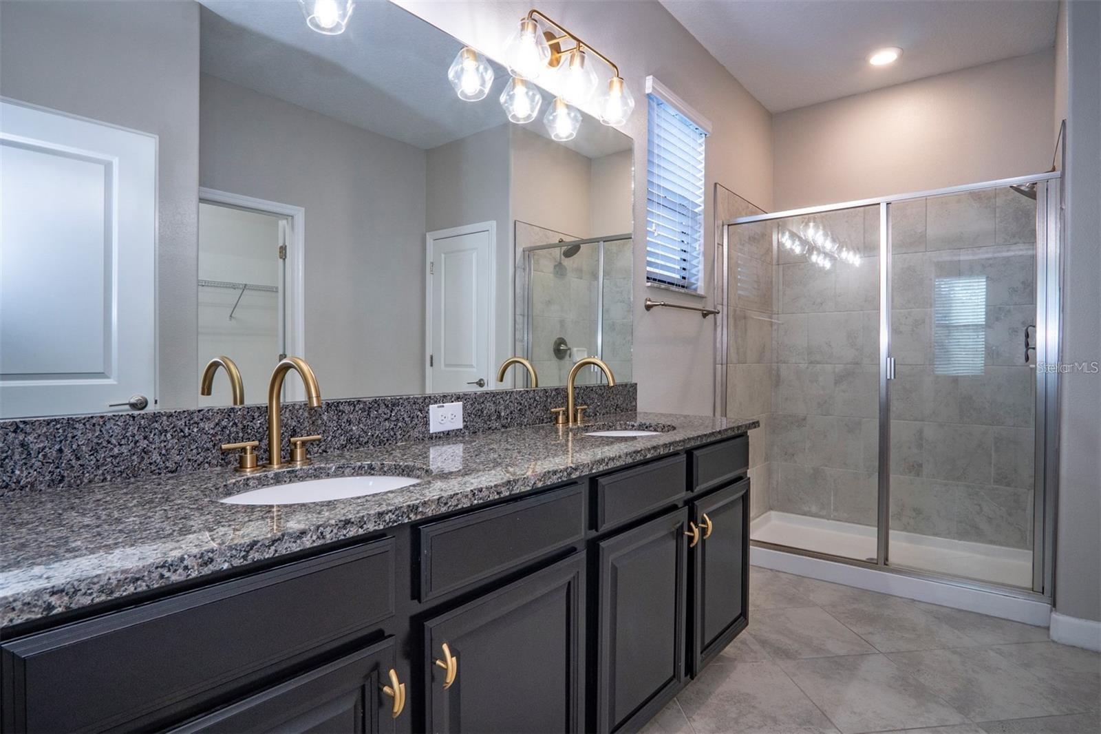 Image 23 of 46 For 9845 Ivory Drive