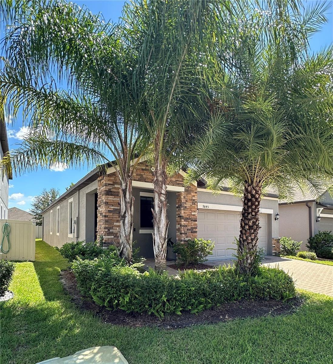 Image 3 of 46 For 9845 Ivory Drive