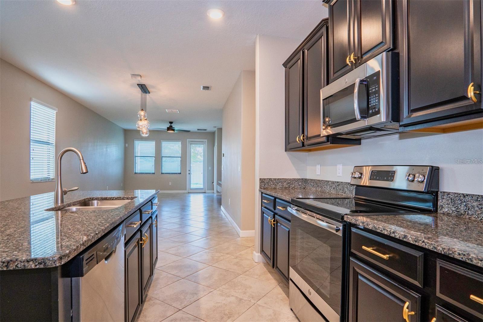 Image 9 of 46 For 9845 Ivory Drive