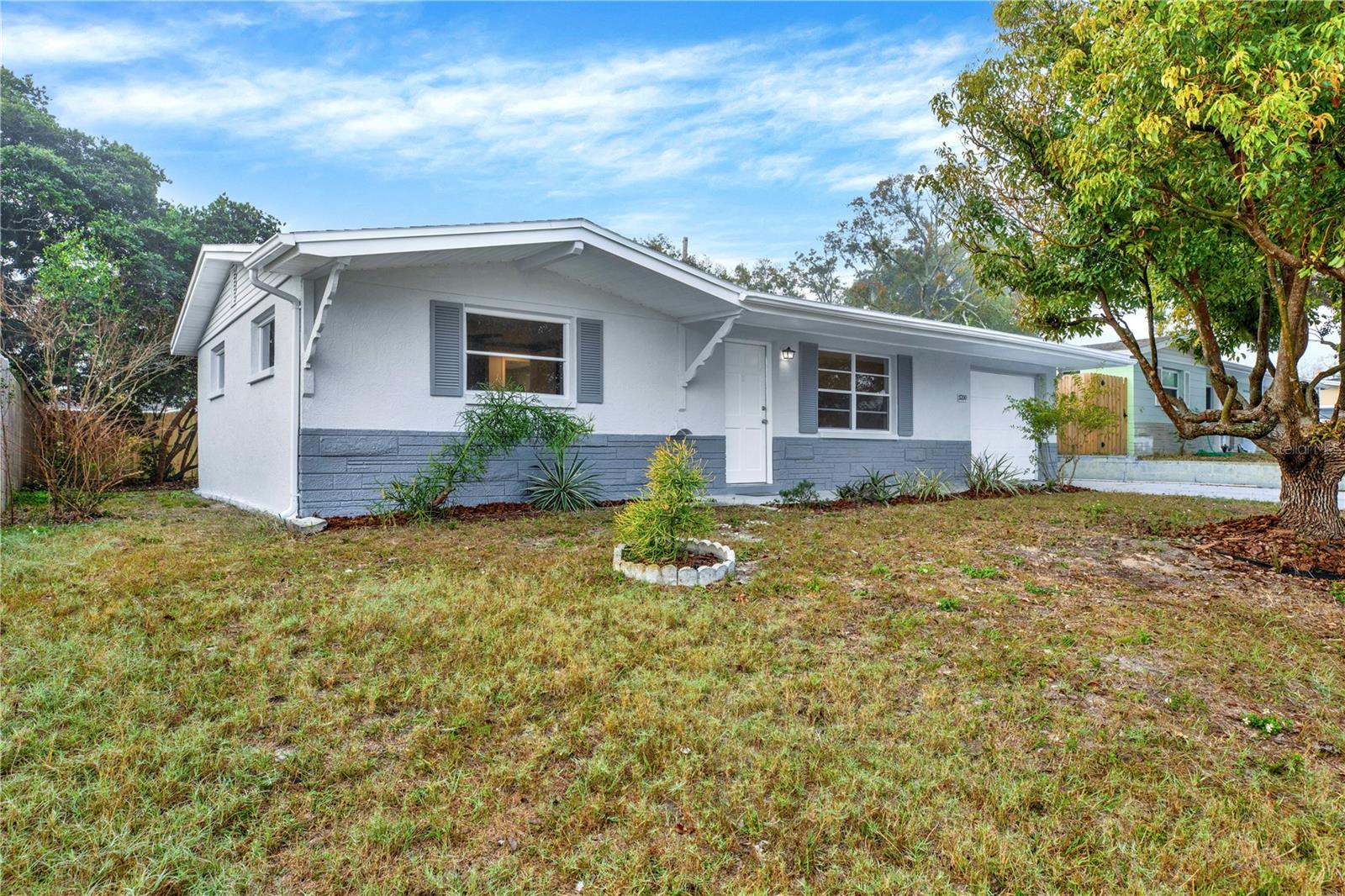 Image 2 of 40 For 5200 Dove Drive