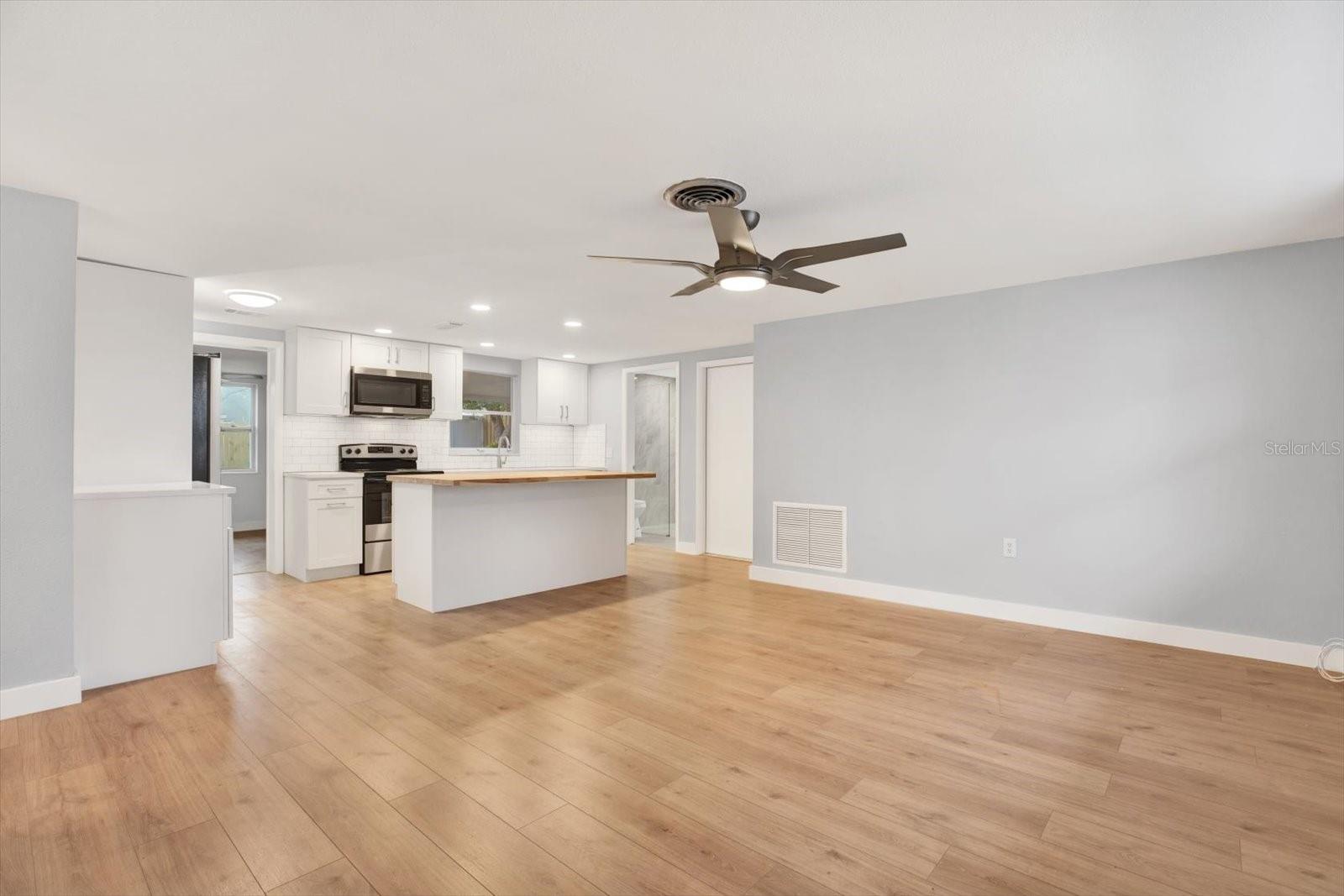 Image 4 of 40 For 5200 Dove Drive
