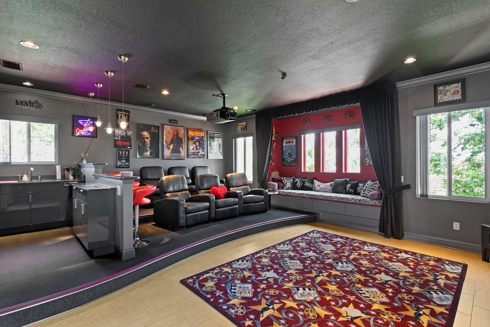 Listing photo id 34 for 1632 Sea Breeze Drive