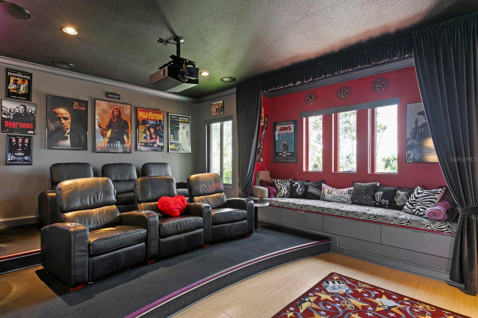 Listing photo id 37 for 1632 Sea Breeze Drive