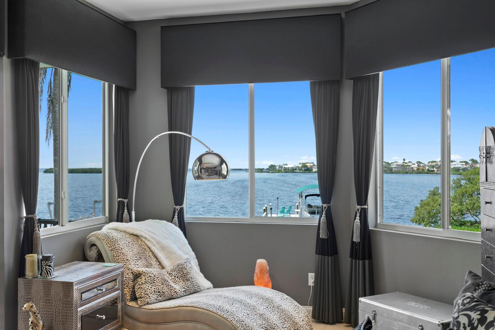 Listing photo id 44 for 1632 Sea Breeze Drive