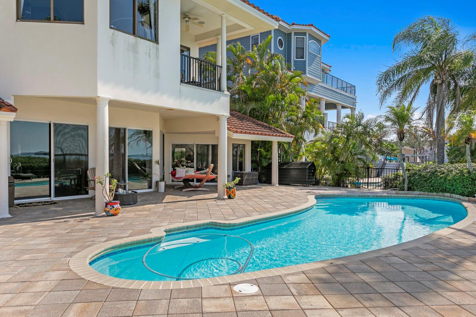 Listing photo id 57 for 1632 Sea Breeze Drive