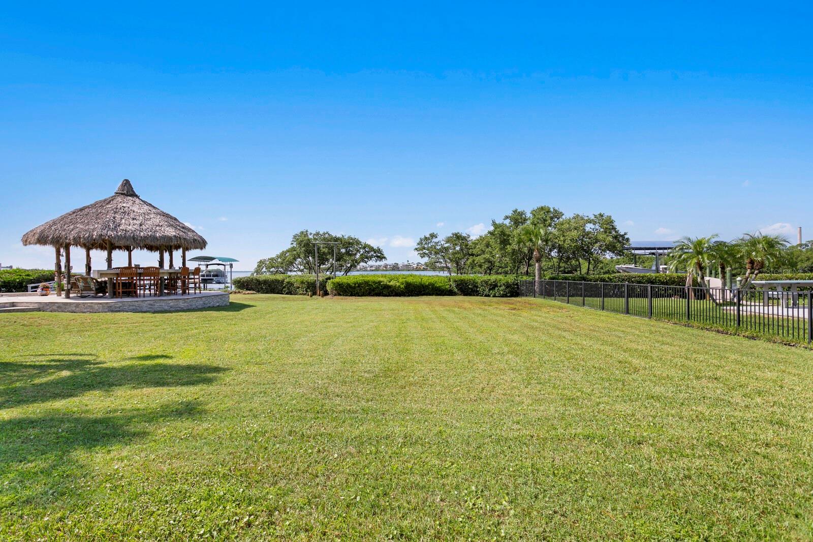 Listing photo id 66 for 1632 Sea Breeze Drive