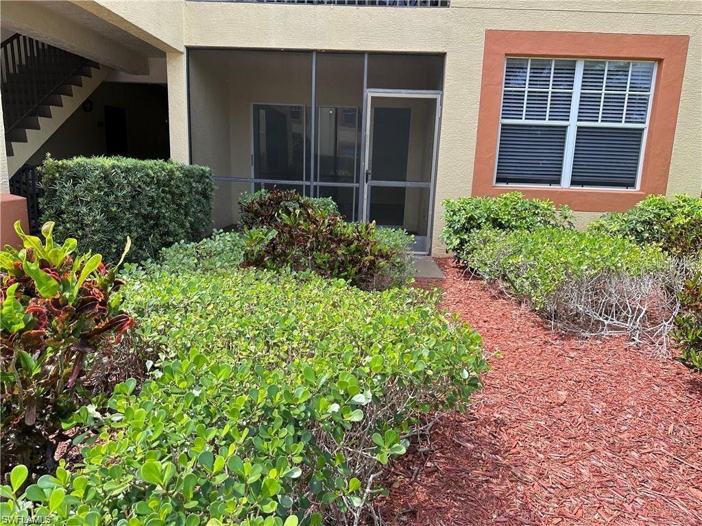 Image 22 of 33 For 7915 Preserve Circle 214