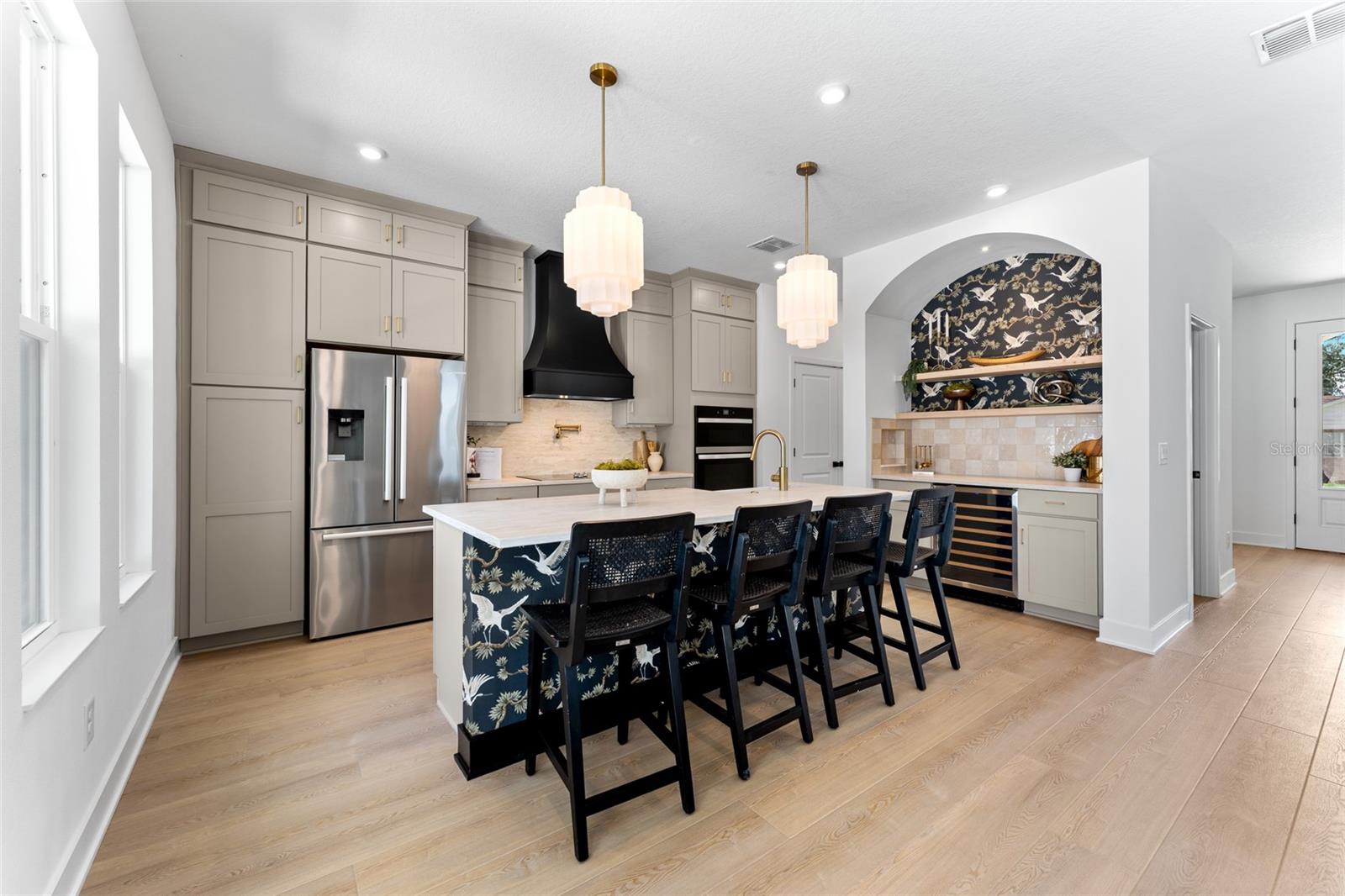 Image 15 of 60 For 703 Park Avenue